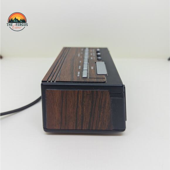 Retro Modern KMC 907A Digital Alarm Clock Wood Grain - Picture 6 of 6